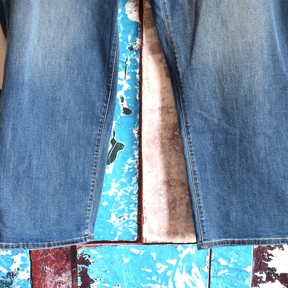 Women's Old Navy Mid-Rise Power Slim Straight Jeans SIZE 30 Willow NEW - Picture 5 of 9